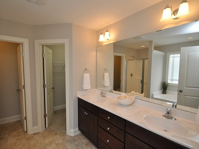 1408 Forest Fern Ln — Photo 21