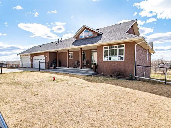 533 E Birch Close, Birchcliff, AB T4S 1R6