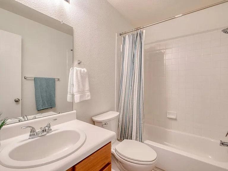 104 Pinnacle Dr — Photo 20