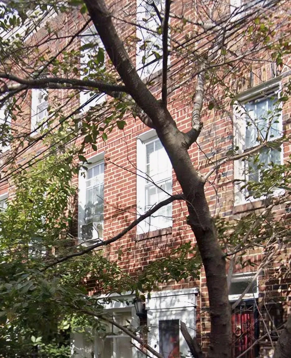 4 bed, 1200 sqft, $3,000 — Photo 1