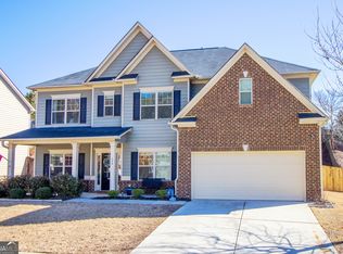 172 Cherokee Reserve Cir, Canton, GA 30115