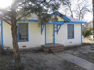 206 N Avenue K, Clifton, TX 76634