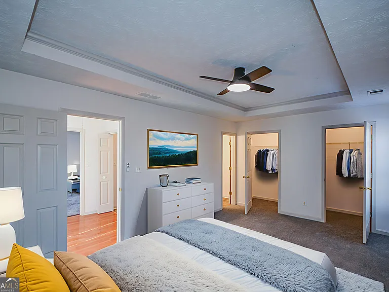 5460 Hampton Ct — Photo 32