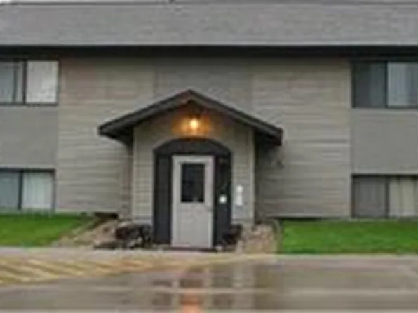 418 Roosevelt St APT 2, Story City, IA 50248