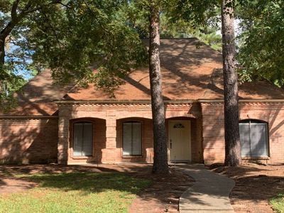 2711 Meadow Tree Ln, Spring, TX, 77388