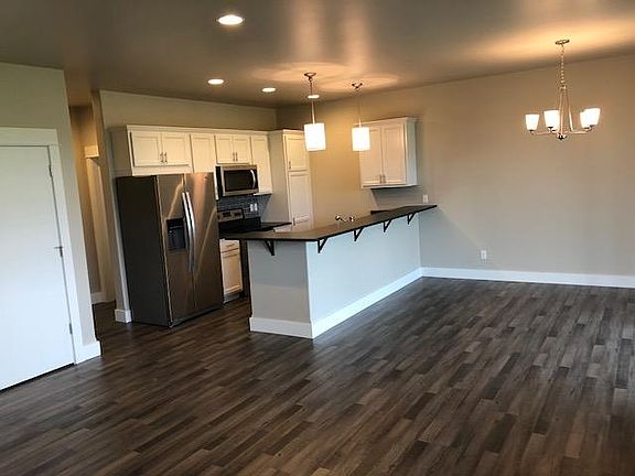 2nd image of 3123 Warbler Way APT D