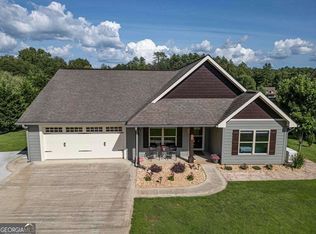 97 Lindsey Ln #17, Blue Ridge, GA 30513