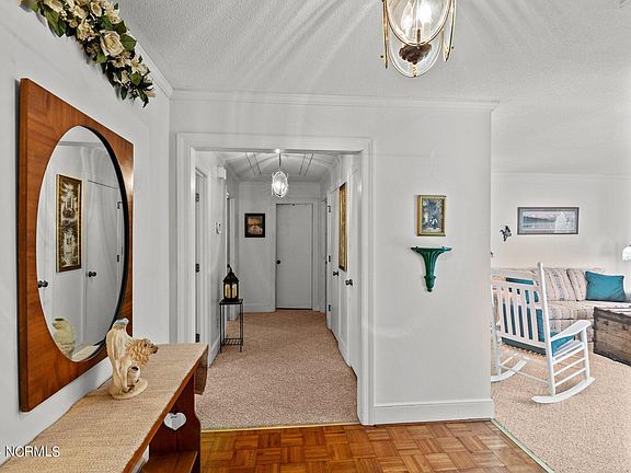 5th image of 2205 Sparre Drive