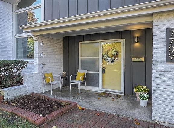 2nd image of 7709 W 96th Ter