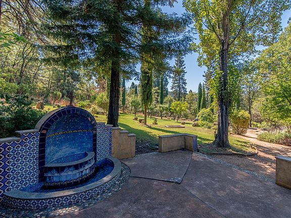4th image of 10161 Candlewood Way