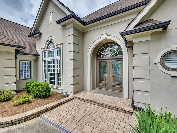 5th image of 16017 Riverpointe Dr