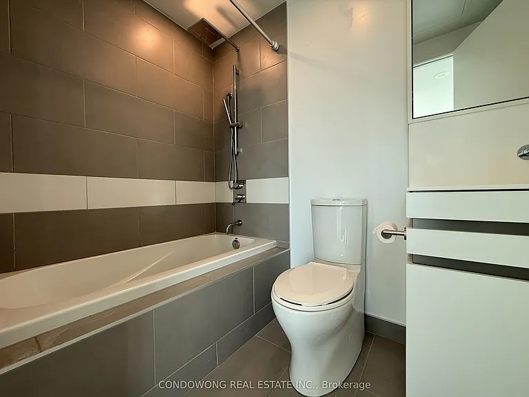 197 Yonge St #4505 — Photo 6