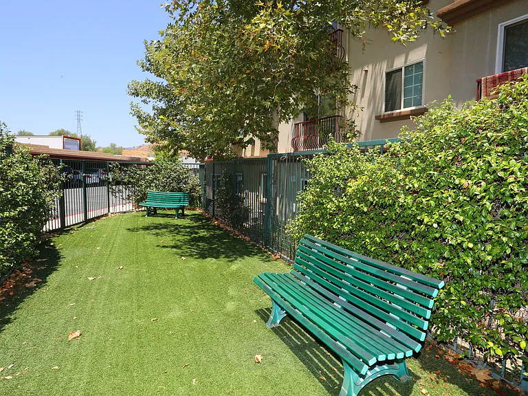 Castaic Lake Senior Apts — Photo 8