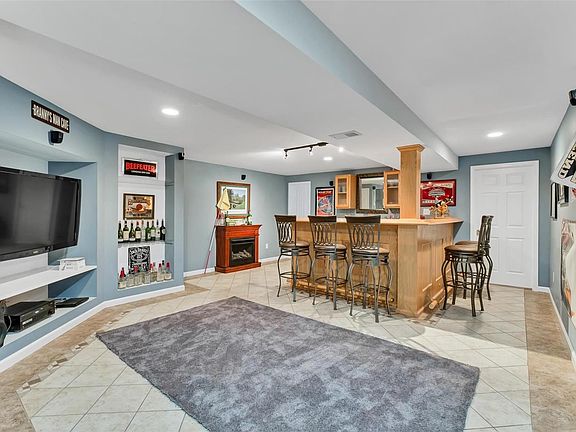 Lower Level Entertainment Area and Wet Bar
