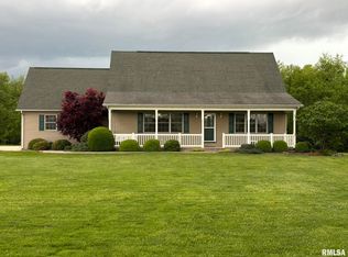 4041 Five Mile Creek Rd, Salem, IL 62881