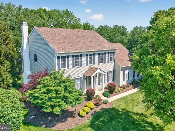 4830 Redfield Rd, Doylestown, PA 18902