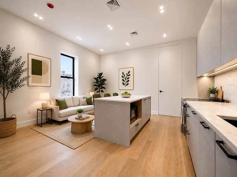 174 Broadway #2 — Photo 1
