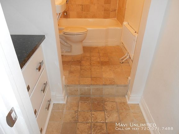 5th image of 1454 Marion St APT 7