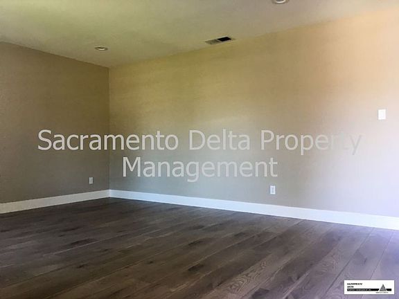 3rd image of 4013 Andedon Cir #0
