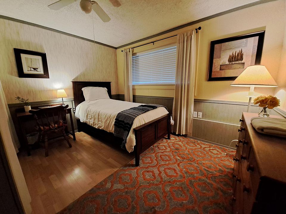 downstairs bedroom for rent