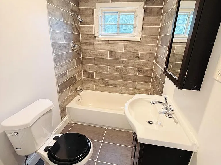 107 E Pastorius St — Photo 5