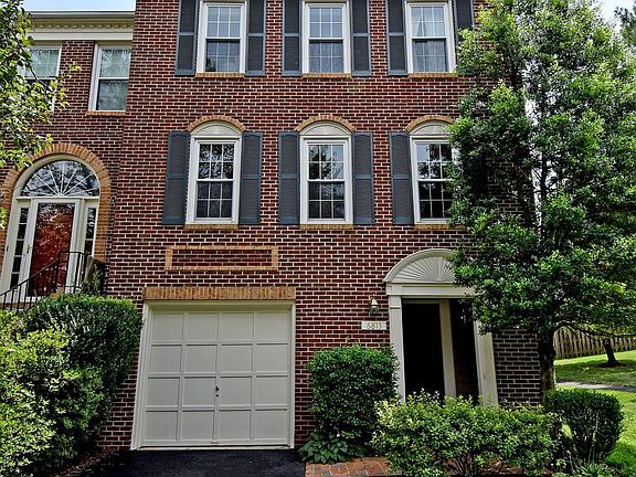 4th image of 6813 McLean Province Cir