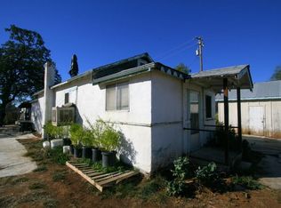 15559 Cloverdale Rd, Anderson, CA 96007