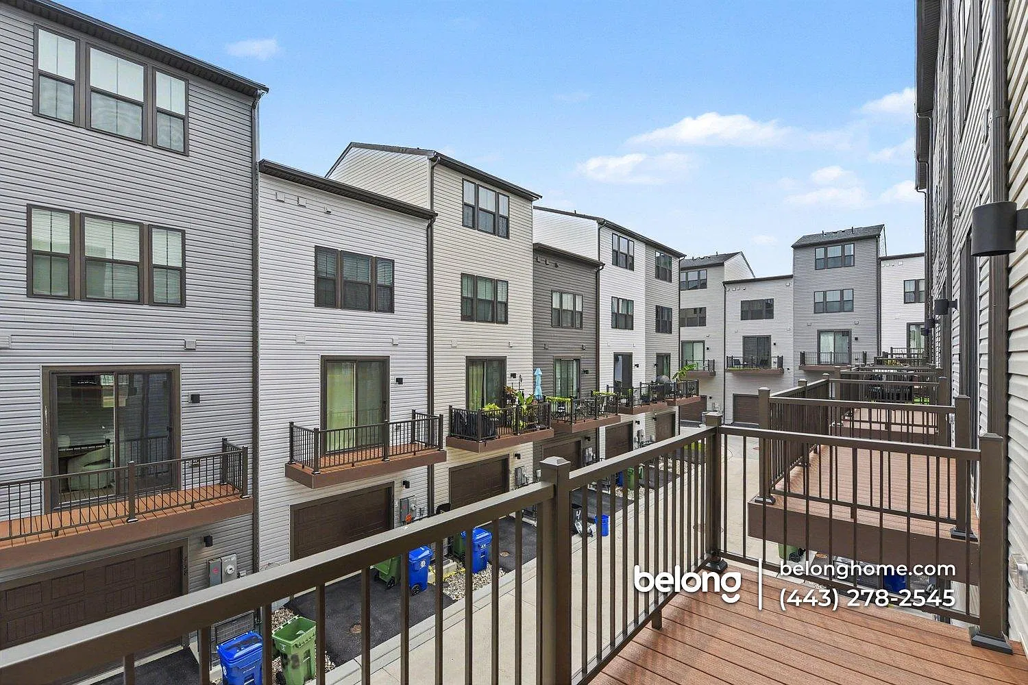 3 bed, 3.5 bath, 2100 sqft, $3,250 — Photo 2