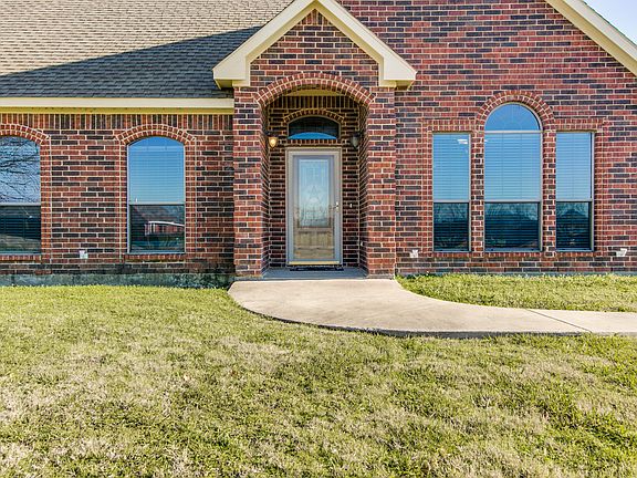 3rd image of 10433 Woodbridge Dr