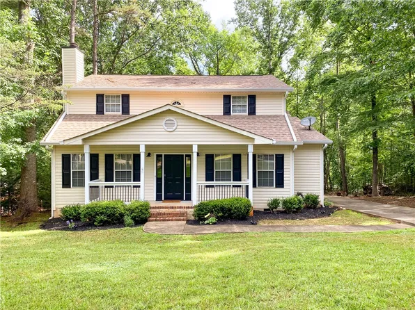 122 Falls Dr, Westminster, SC 29693
