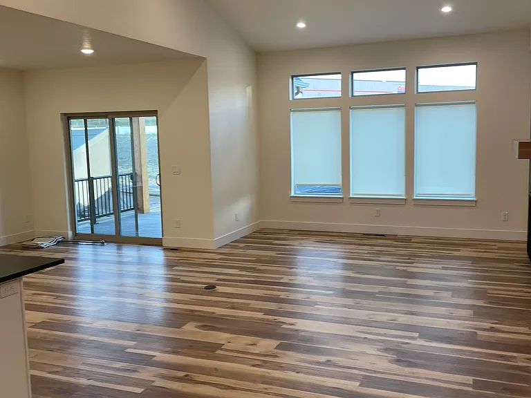 1702 E Metler Ln — Photo 18