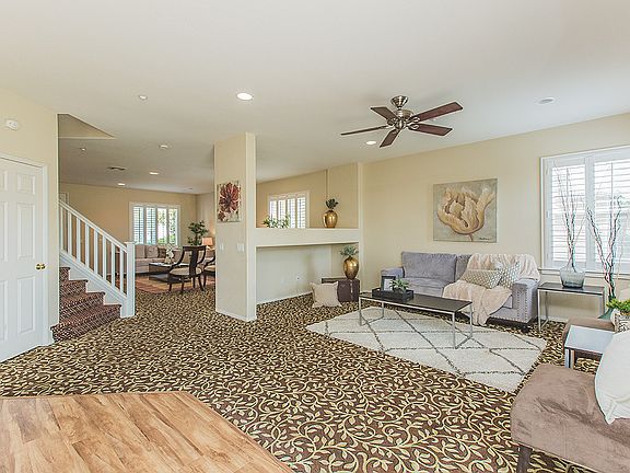 3rd image of 12462 Valley Vista Way