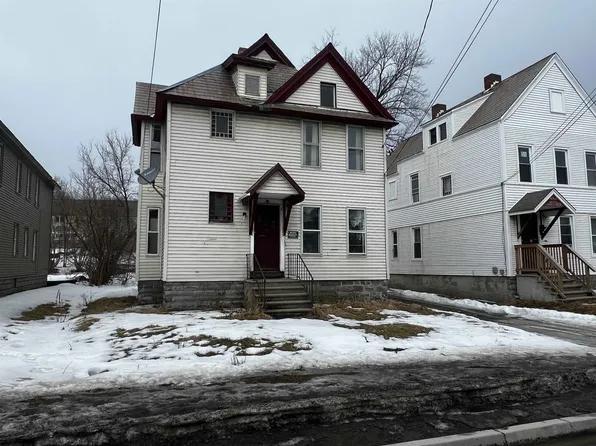 9 Clover Street, Rutland City, VT 05701