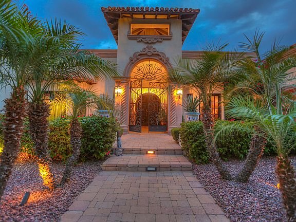 2nd image of 3030 E Palo Verde Dr