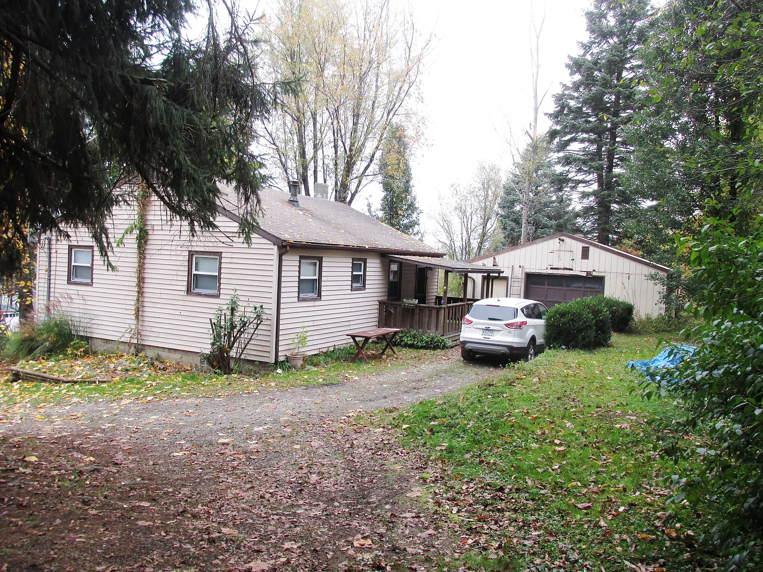 1410 Brownfield Rd photo 1