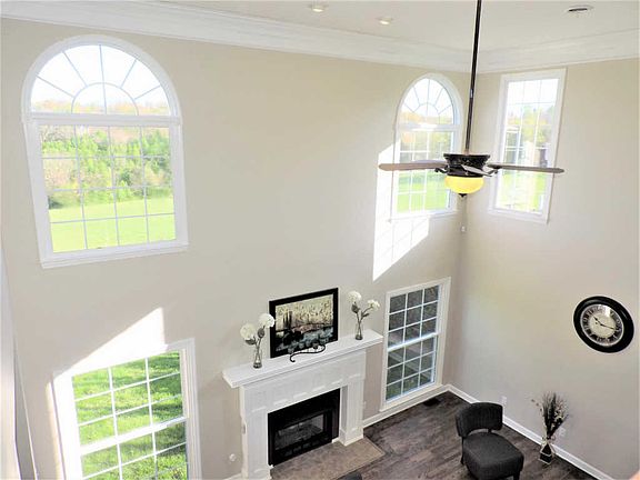 3rd image of 629 Red Oak Plantation Dr