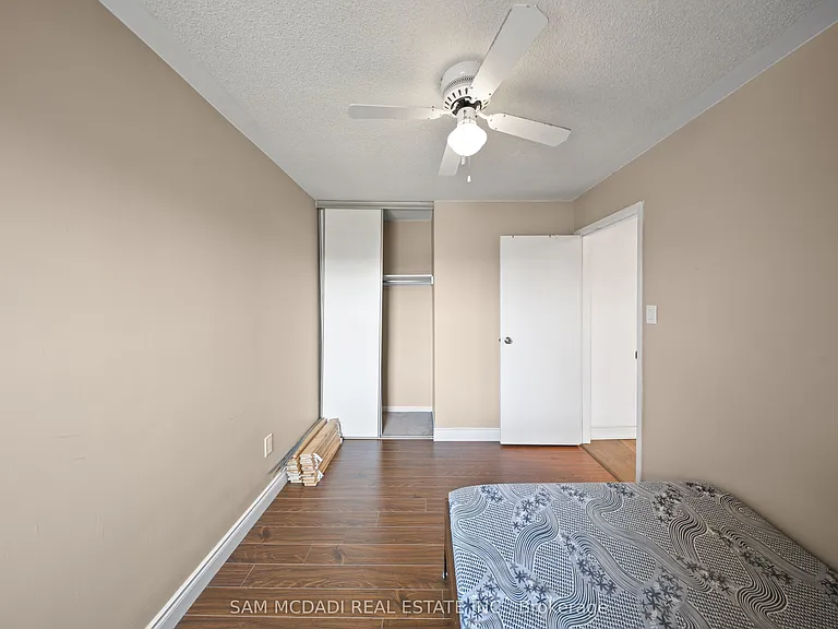 3949 Teakwood Dr — Photo 12