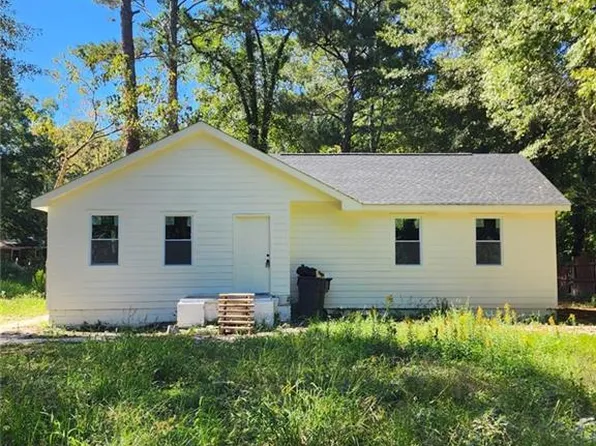 5385 Booker T Dr, Morrow, GA 30260