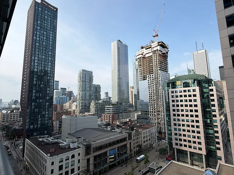 8 Mercer St #1504 — Photo 9