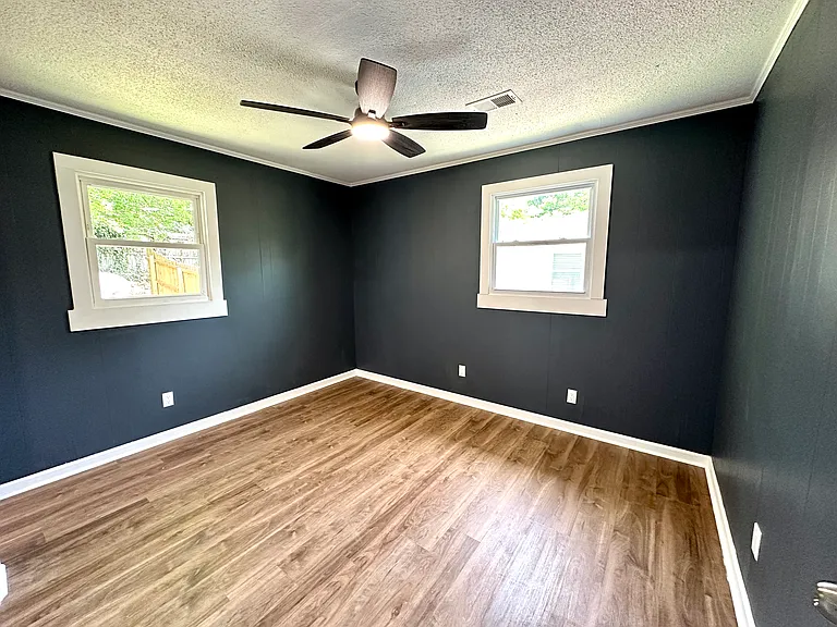 609 Quarry St — Photo 13
