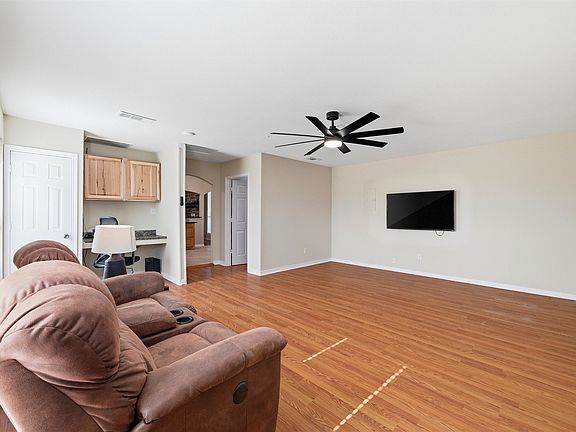 5th image of 517 Hiwasee Rd