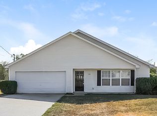 331 Lake Forest Dr, La Vergne, TN 37086