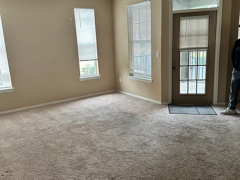 408 Summit Ridge Pl #200 — Photo 4