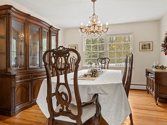 4th image of 7 Dearborn Road