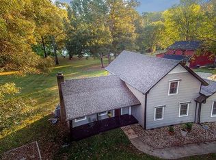 4996 Willow Pond Rd, Clover, SC 29710