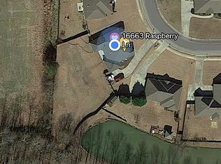 16663 Raspberry Ln, Athens, AL 35613