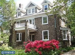 620 W Cliveden St, Philadelphia, PA 19119