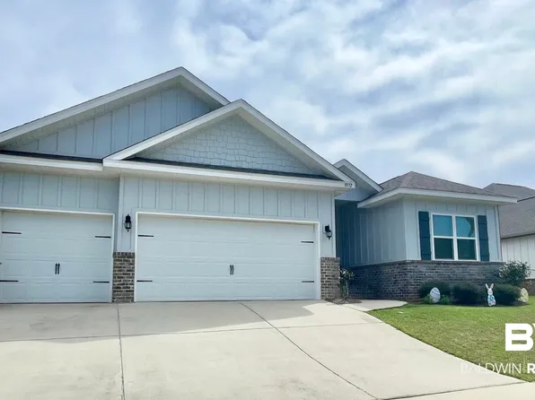 8832 Bronze Ln, Foley, AL 36535
