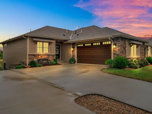 339 N Parker Cir, Lawrence, KS 66049