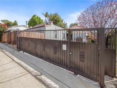 9304 Thompson Ave, Chatsworth, CA, 91311